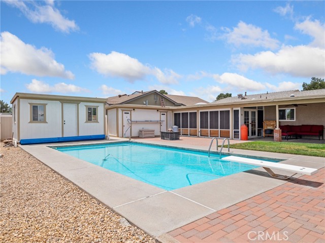 Detail Gallery Image 38 of 46 For 14427 Holly Dr, Victorville,  CA 92395 - 4 Beds | 2 Baths
