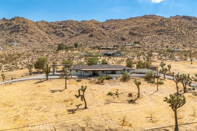 Detail Gallery Image 1 of 65 For 60427 Onaga Trl, Joshua Tree,  CA 92252 - 4 Beds | 2/1 Baths