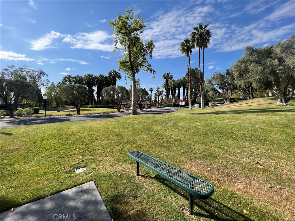 https://media.crmls.org/medias/d4384511-bd63-43b3-ba4d-d88f52b0a678.jpg?preset=X-Large