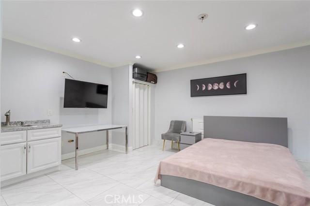 Detail Gallery Image 35 of 50 For 17242 Horace St, Granada Hills,  CA 91344 - 4 Beds | 4 Baths