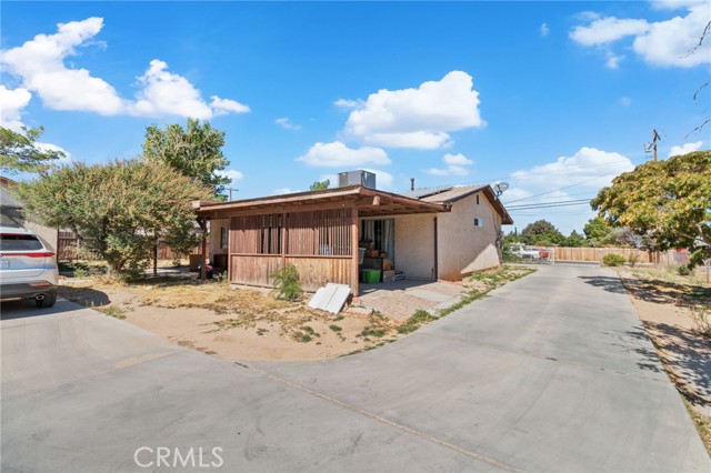 15063 Mauna Loa St, Hesperia, California 92345, 2 Bedrooms Bedrooms, ,2 BathroomsBathrooms,Residential,For Sale,15063 Mauna Loa St,CRCV23193774