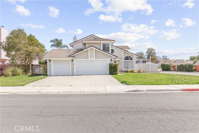 Detail Gallery Image 2 of 48 For 41556 Yankee Run Ct, Temecula,  CA 92591 - 4 Beds | 2/1 Baths