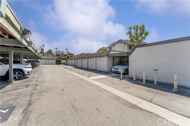 Detail Gallery Image 15 of 17 For 126 Casuda Canyon Dr #D,  Monterey Park,  CA 91754 - 3 Beds | 2/1 Baths