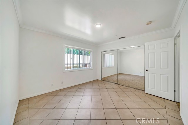 6929 1/2 Amigo Avenue, Reseda CA: https://media.crmls.org/medias/d43d7535-9f93-4b9a-87cd-9871aef1b967.jpg