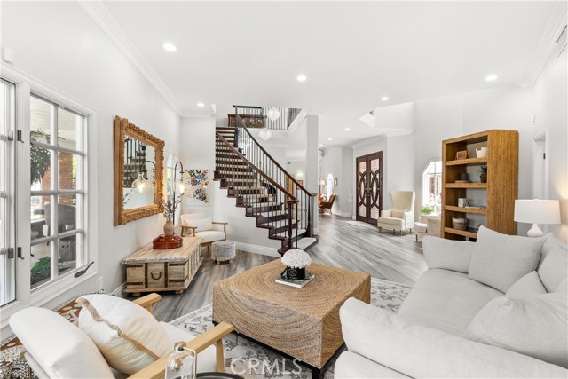 Detail Gallery Image 10 of 75 For 1331 Hidden Springs Dr, Corona,  CA 92881 - 7 Beds | 6/2 Baths