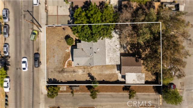 8139 N Maple Avenue, Rialto CA: https://media.crmls.org/medias/d43fbc11-cf86-44e4-abba-4dcbdcfe6675.jpg