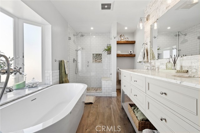 Detail Gallery Image 20 of 51 For 15551 Aulnay Ln, Huntington Beach,  CA 92647 - 3 Beds | 2 Baths