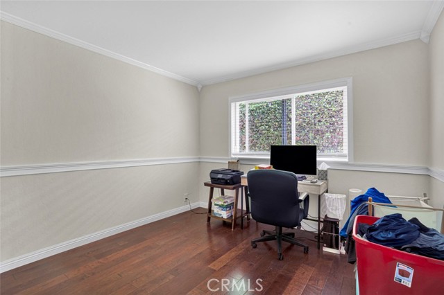 Detail Gallery Image 14 of 20 For 15442 Eiffel Cir, Irvine,  CA 92604 - 4 Beds | 2 Baths