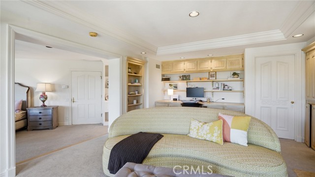 Detail Gallery Image 43 of 74 For 4548 Ellenboro, Woodland Hills,  CA 91364 - 4 Beds | 4/1 Baths