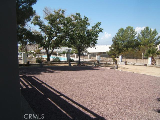 Detail Gallery Image 28 of 31 For 16342 Ridge View Dr, Apple Valley,  CA 92307 - 4 Beds | 2/1 Baths