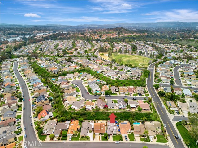 27781 Higuera, Mission Viejo CA: https://media.crmls.org/medias/d442fcc8-9063-45c8-827f-5569c50aef3b.jpg