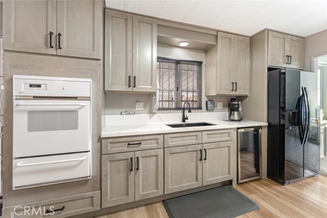 Detail Gallery Image 12 of 35 For 1420 Cabrillo Dr, Hemet,  CA 92543 - 2 Beds | 2 Baths