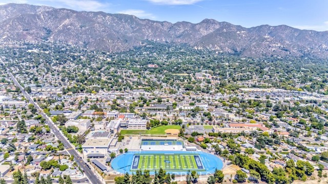 Detail Gallery Image 47 of 52 For 2944 Mayfield Ave, La Crescenta,  CA 91214 - 3 Beds | 2 Baths