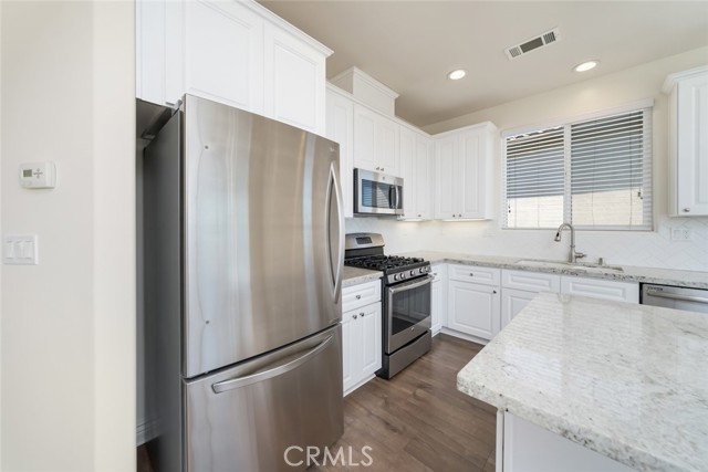 Detail Gallery Image 9 of 62 For 116 Village Circle, Pismo Beach,  CA 93449 - 3 Beds | 2/1 Baths