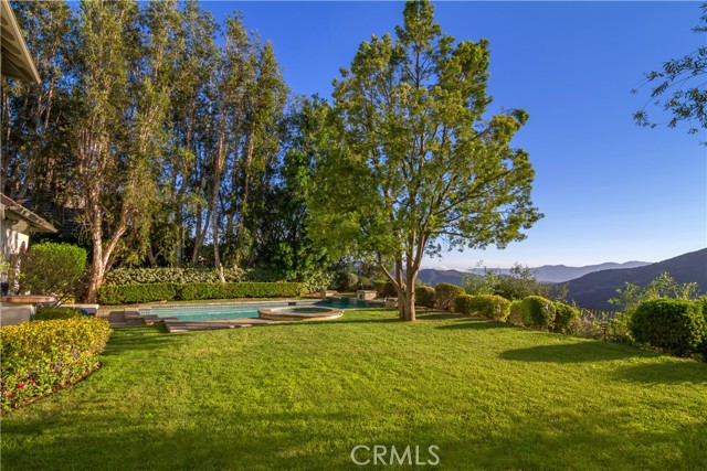 Detail Gallery Image 17 of 18 For 3365 Paseo Del Sol, Calabasas,  CA 91302 - 5 Beds | 4/1 Baths