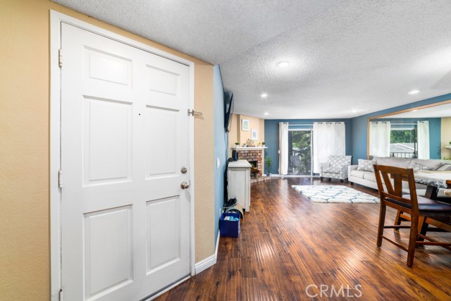 1690 Bridgeport #97, West Covina, CA 91791