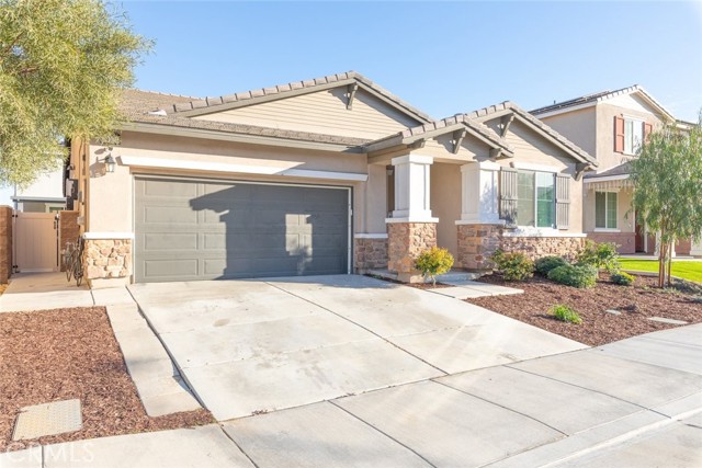 Detail Gallery Image 4 of 28 For 29126 Crabapple, Lake Elsinore,  CA 92530 - 3 Beds | 2 Baths