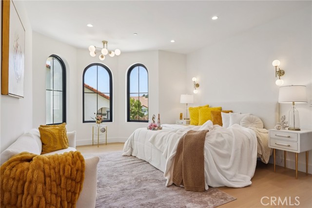 18200 Sheffield Lane, Porter Ranch CA: https://media.crmls.org/medias/d44756f3-8de8-4b08-a8c3-e94f7776dc9b.jpg