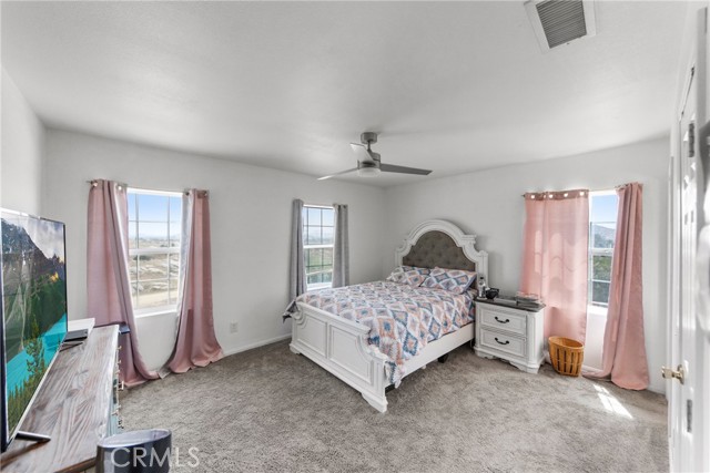 24450 Malaga Road, Menifee CA: https://media.crmls.org/medias/d449a26e-a892-4e42-a0d8-a688bd31a998.jpg