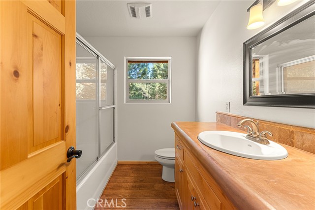 1540 Alderwood Court, Big Bear City CA: https://media.crmls.org/medias/d449eb3b-2494-4bc9-ab04-118f27f9a6eb.jpg