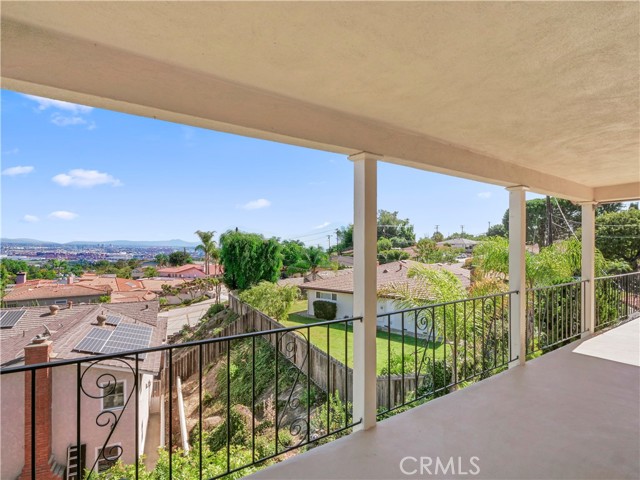 2213 Via Velardo, Rancho Palos Verdes, California 90275, 4 Bedrooms Bedrooms, ,2 BathroomsBathrooms,Residential,Sold,Via Velardo,PV21231186