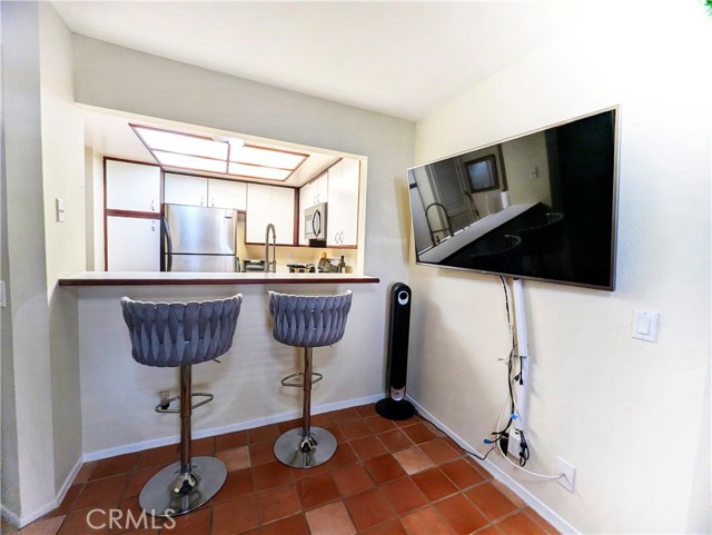 Detail Gallery Image 6 of 13 For 73 Brisa Del Lago, Rancho Santa Margarita,  CA 92688 - 1 Beds | 1 Baths