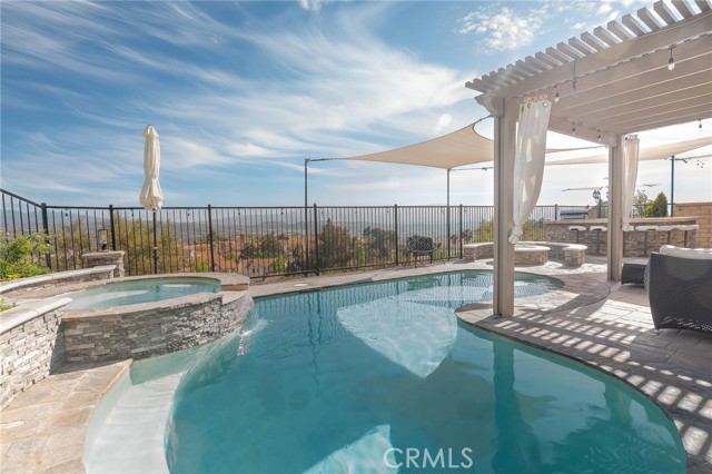 Detail Gallery Image 3 of 60 For 20256 Dorothy St, Saugus,  CA 91350 - 5 Beds | 3 Baths