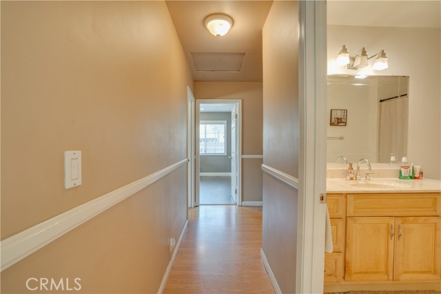 2304 W Flower Avenue, Fullerton CA: https://media.crmls.org/medias/d44bbd53-31cb-47f2-a667-e25993599f60.jpg