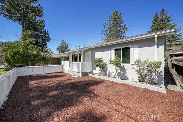 Detail Gallery Image 8 of 32 For 6218 2nd Ave, Lucerne,  CA 95458 - 2 Beds | 1 Baths