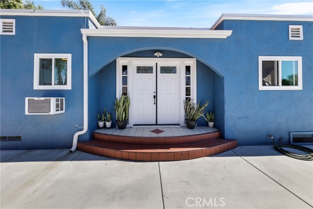 Detail Gallery Image 24 of 33 For 704 Kilson Dr, Santa Ana,  CA 92701 - 3 Beds | 1 Baths