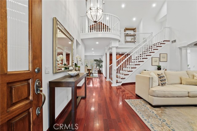 10351 Lassen Street, Los Alamitos CA: https://media.crmls.org/medias/d44d12a7-4976-420e-9c72-212ad4f69d27.jpg