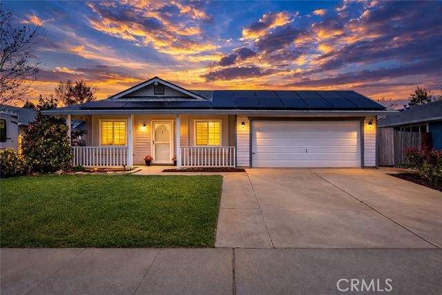 Detail Gallery Image 2 of 44 For 170 Artesia, Chico,  CA 95973 - 3 Beds | 2 Baths