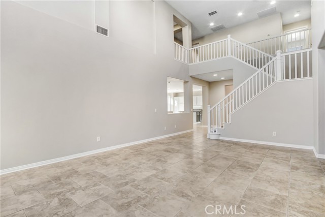 Image 5 of 44 For 32373 Whispering Willow Drive