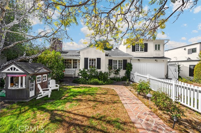 Detail Gallery Image 2 of 55 For 3301 Tilden Ave, Los Angeles,  CA 90034 - 4 Beds | 4 Baths