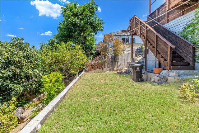 1419 Angelus Avenue, Los Angeles CA: https://media.crmls.org/medias/d4512b20-078b-48c4-aae1-15b7fbf4b2a4.jpg