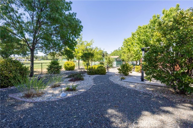 Detail Gallery Image 29 of 43 For 18142 Sweetwood Ct, Hidden Valley Lake,  CA 95467 - 3 Beds | 2 Baths