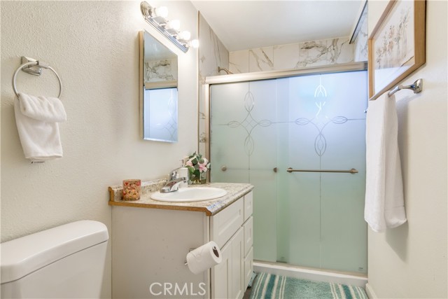 Detail Gallery Image 13 of 18 For 975 Brookside Ave, Redlands,  CA 92373 - 4 Beds | 2 Baths