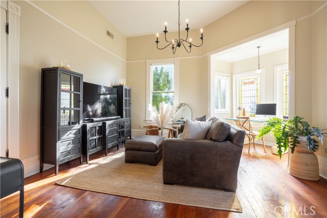 Detail Gallery Image 46 of 73 For 250 N Primrose Ave, Monrovia,  CA 91016 - 5 Beds | 3 Baths