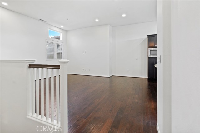 Detail Gallery Image 40 of 63 For 11253 Paseo Lomaso, Porter Ranch,  CA 91326 - 2 Beds | 2 Baths