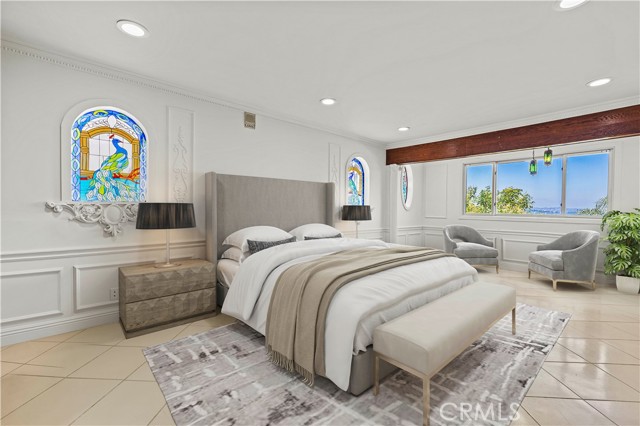 3916 Carnavon Way, Los Angeles CA: https://media.crmls.org/medias/d45326b7-d19d-4c62-b385-f2d97d48a754.jpg