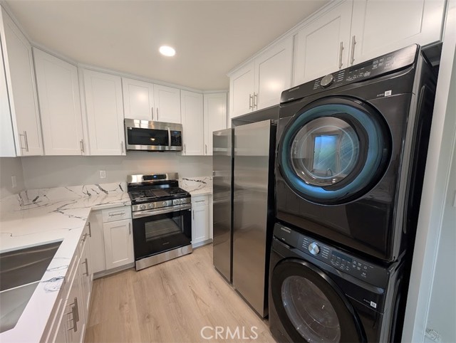 Detail Gallery Image 5 of 16 For 1903 Cabrillo #C,  Torrance,  CA 90501 - 2 Beds | 1 Baths