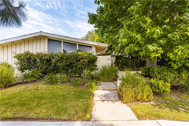 Details for 390 Peralta Avenue, Long Beach, CA 90803