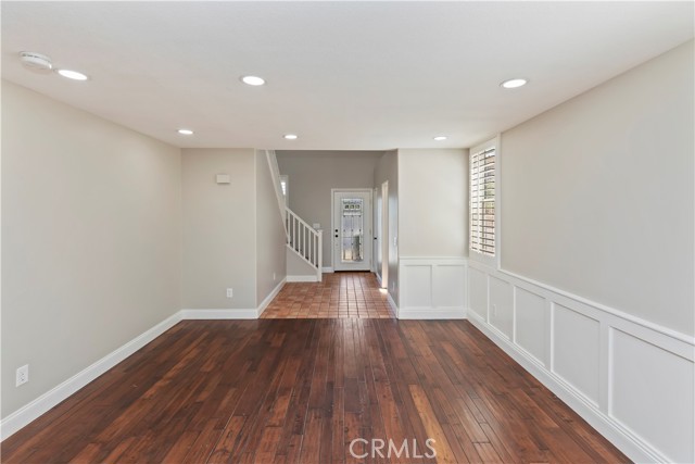 Detail Gallery Image 10 of 60 For 3348 Redport Dr, Corona,  CA 92881 - 4 Beds | 2/1 Baths