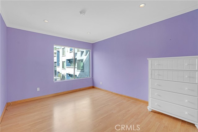 Detail Gallery Image 14 of 15 For 1940 N Highland Ave #75,  Los Angeles,  CA 90068 - 3 Beds | 2 Baths