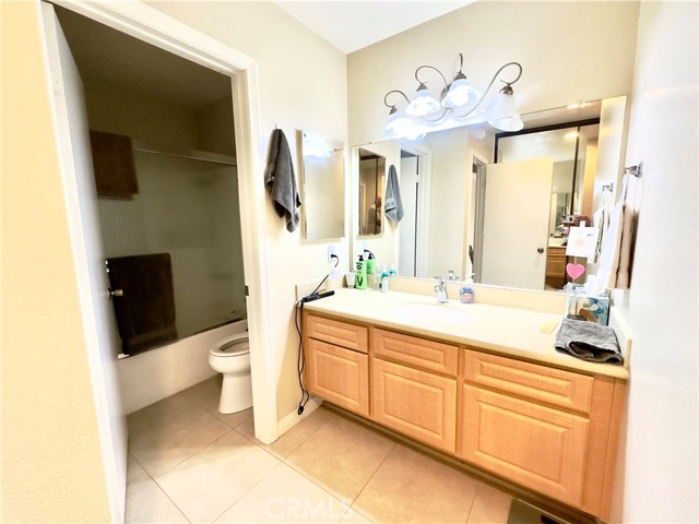 Detail Gallery Image 17 of 21 For 339 Deerfield Ave #20,  Irvine,  CA 92606 - 3 Beds | 2/1 Baths