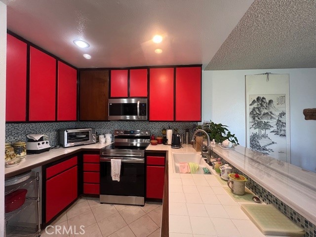 Detail Gallery Image 10 of 24 For 16311 Sierra Trail Ct, Hacienda Heights,  CA 91745 - 2 Beds | 2/1 Baths