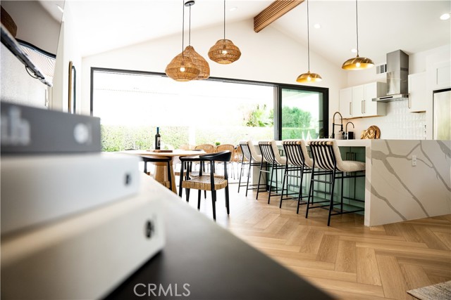 515 N Burton Way, Palm Springs CA: https://media.crmls.org/medias/d456ad33-0aa4-4291-86b5-45f3022ba528.jpg