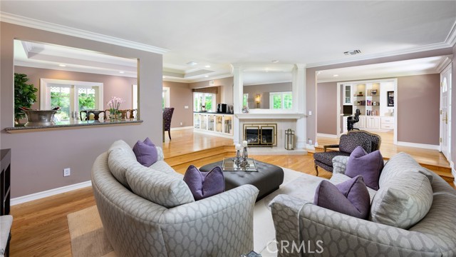 9642 James Circle, Villa Park CA: https://media.crmls.org/medias/d457354f-dfaf-4e33-83ef-d6f8b5a3e471.jpg