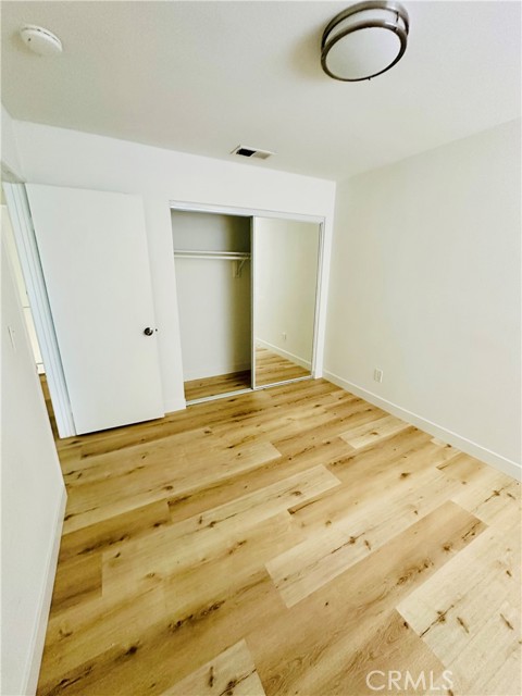Detail Gallery Image 7 of 9 For 2380 Benidorm Cir, Corona,  CA 92879 - 2 Beds | 1/1 Baths