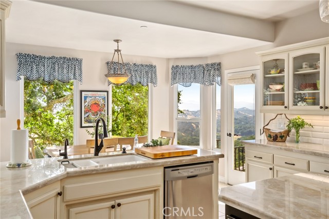Detail Gallery Image 17 of 46 For 14600 El Monte Rd, Atascadero,  CA 93422 - 3 Beds | 2 Baths